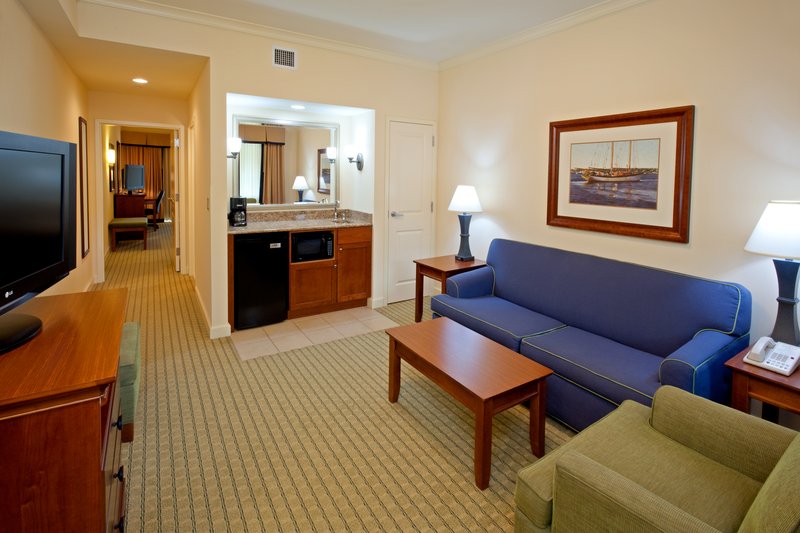 Holiday Inn Resort LAKE GEORGE-TURF - Lake George, NY