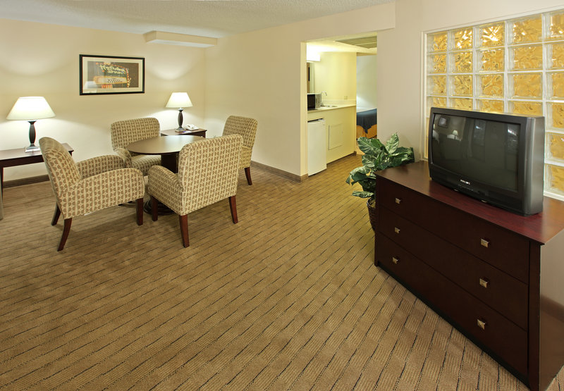 Holiday Inn Express LITTLE ROCK-AIRPORT - Little Rock, AR