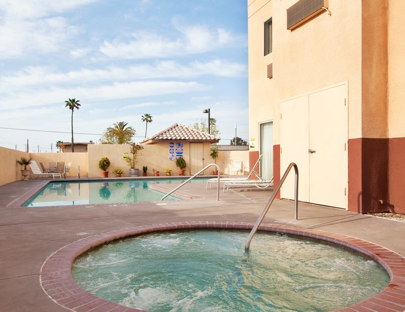 Holiday Inn Express MADERA-YOSEMITE PK AREA - Helm, CA