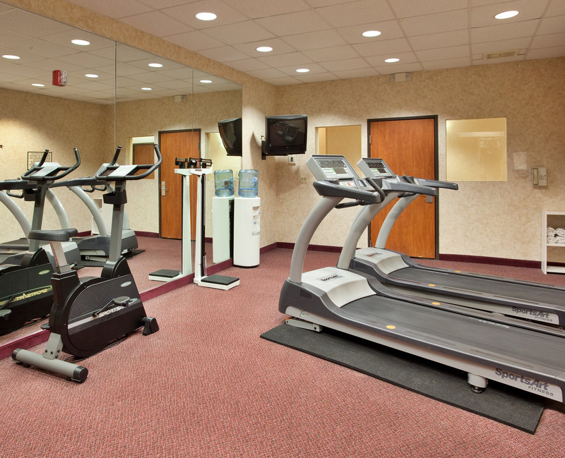Holiday Inn Express MADERA-YOSEMITE PK AREA - Helm, CA