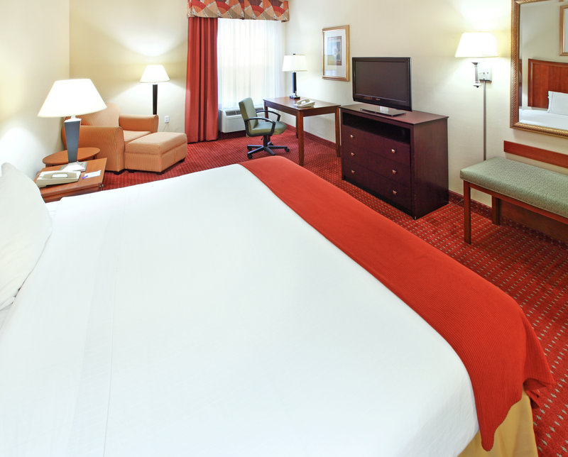 Holiday Inn Express & Suites NORTH LITTLE ROCK - Salem, AR