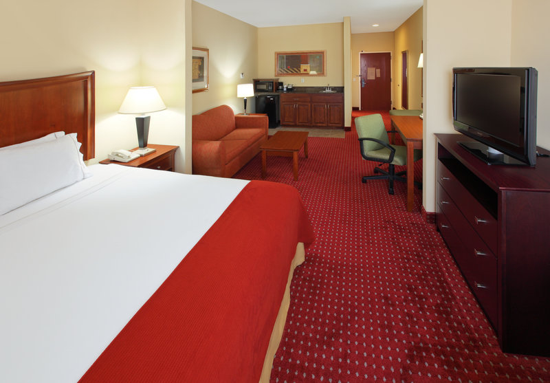 Holiday Inn Express & Suites NORTH LITTLE ROCK - Salem, AR
