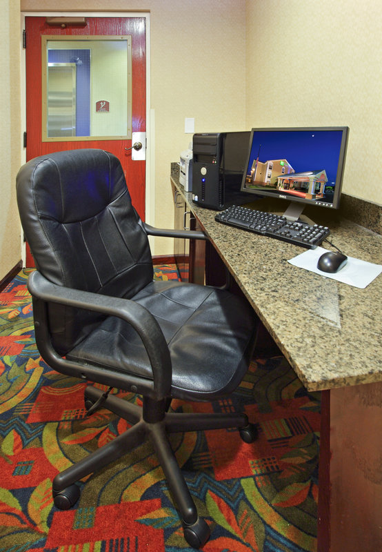 Holiday Inn Express & Suites NORTH LITTLE ROCK - Salem, AR