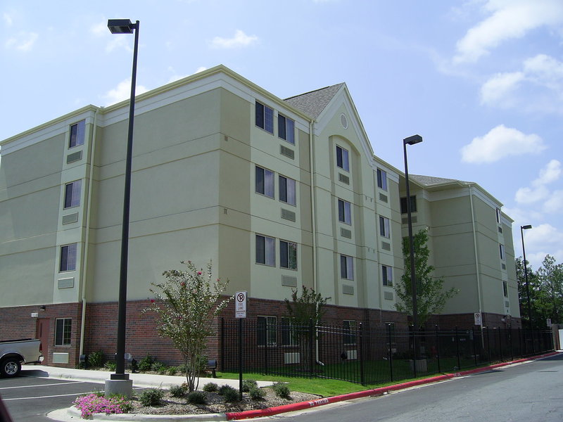 CANDLEWOOD SUITES - Little Rock, AR