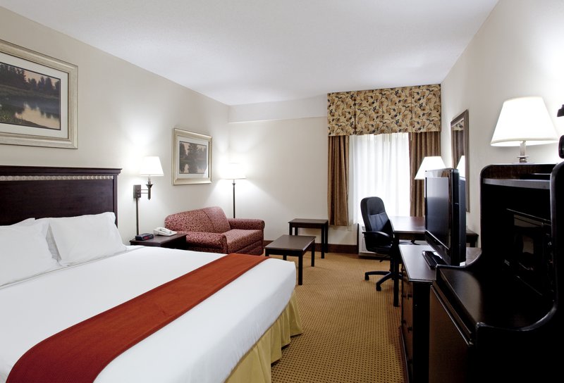 HOLIDAY INN EXPRESS - Lexington, SC