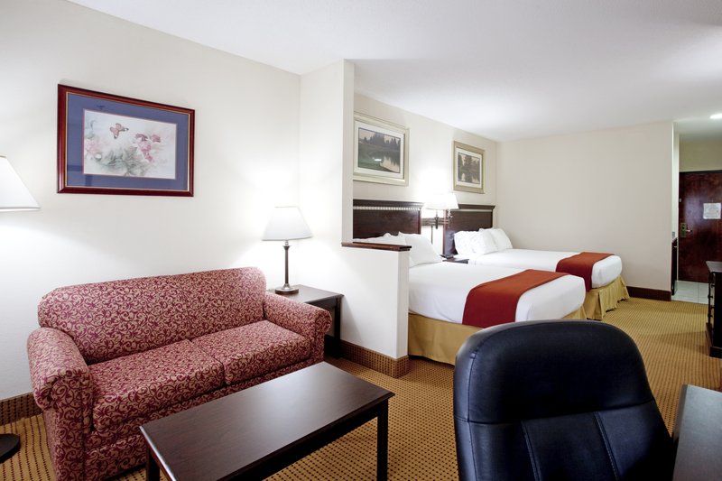 HOLIDAY INN EXPRESS - Lexington, SC