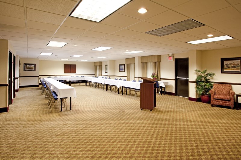 HOLIDAY INN EXPRESS - Lexington, SC