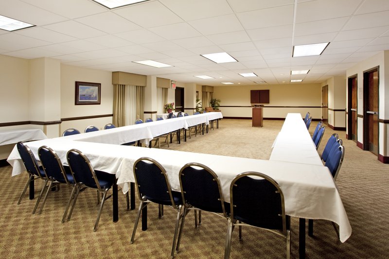 HOLIDAY INN EXPRESS - Lexington, SC