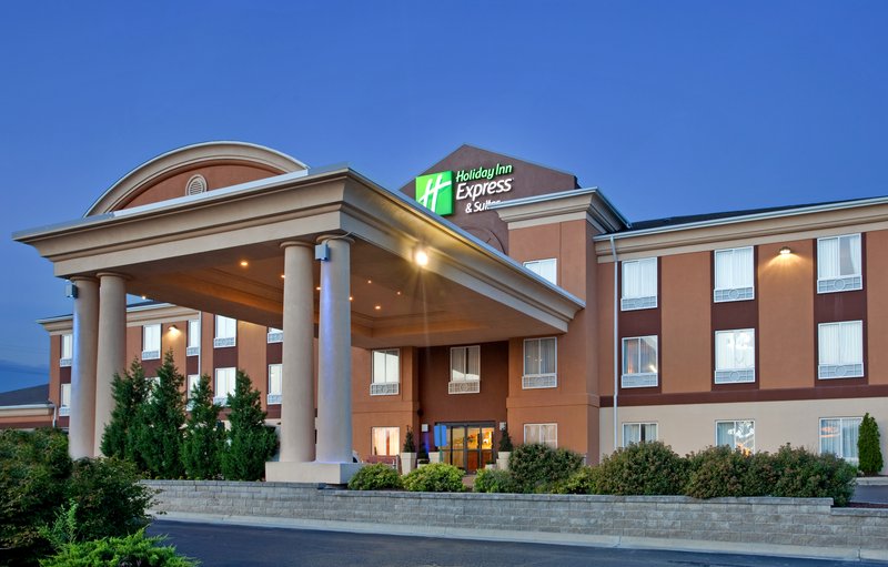 Holiday Inn Express & Suites LAWRENCE - Lawrence, KS