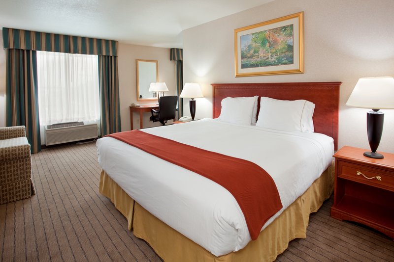 Holiday Inn Express & Suites LAWRENCE - Lawrence, KS