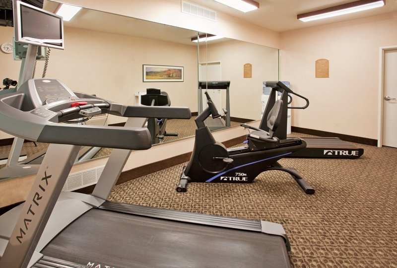 Holiday Inn Express & Suites LAWRENCE - Lawrence, KS