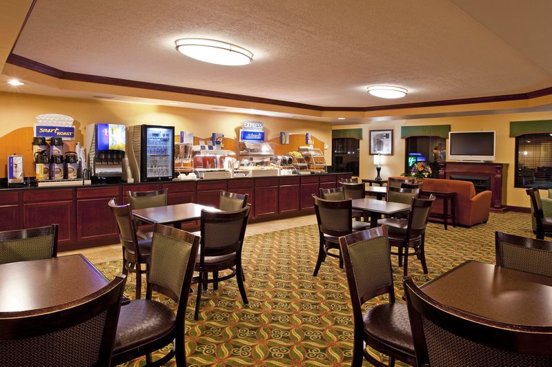 HOLIDAY INN EXPRESS-I 70 - London, OH