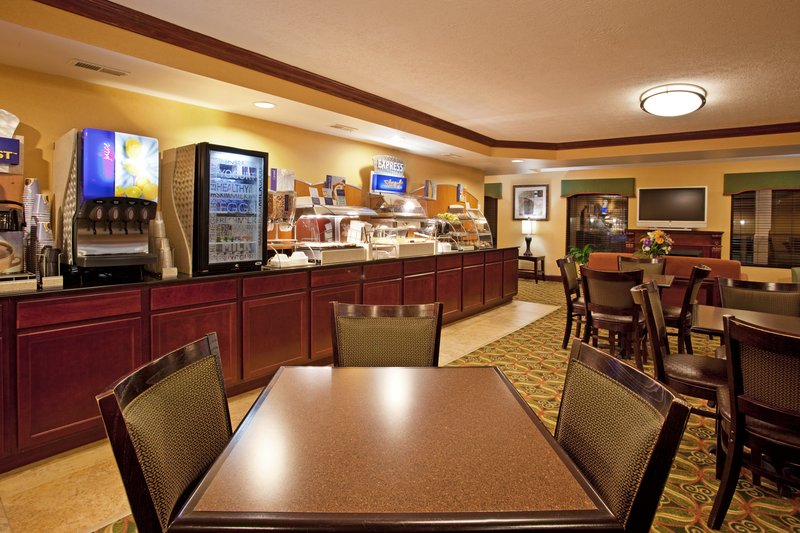 HOLIDAY INN EXPRESS-I 70 - London, OH
