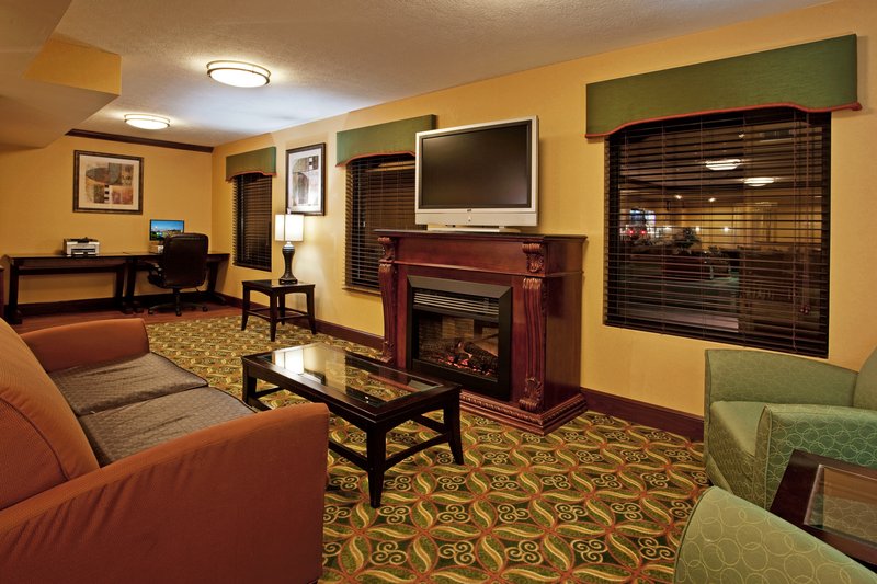 HOLIDAY INN EXPRESS-I 70 - London, OH