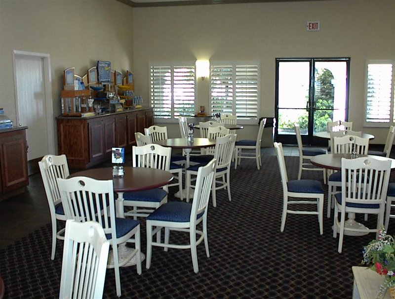 Holiday Inn Express Santa Nella - Riverbank, CA