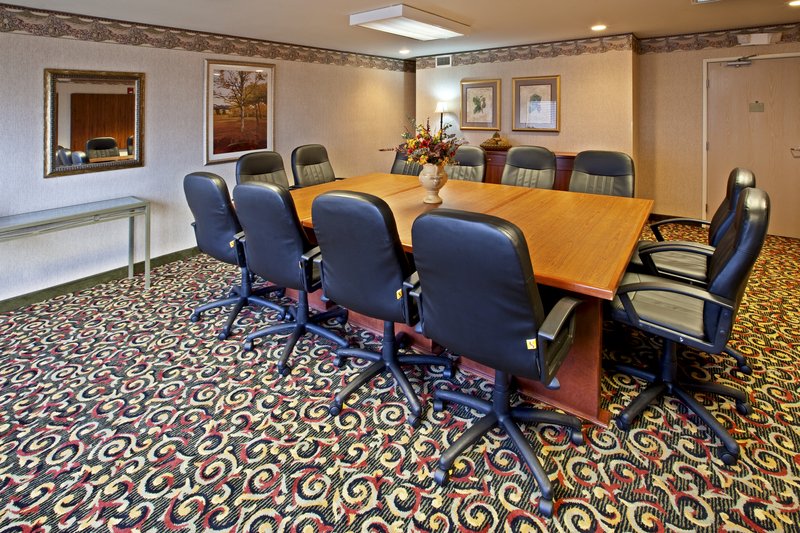 Holiday Inn Express LITCHFIELD - Litchfield, IL