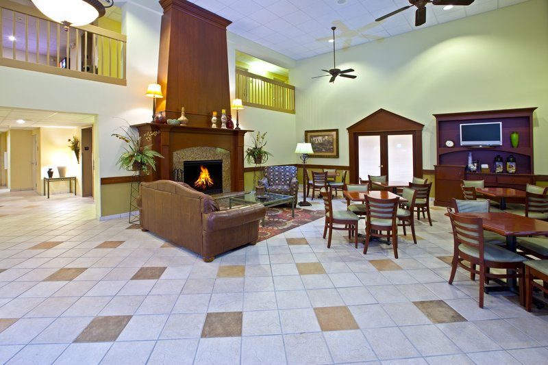 Holiday Inn Express LITCHFIELD - Litchfield, IL
