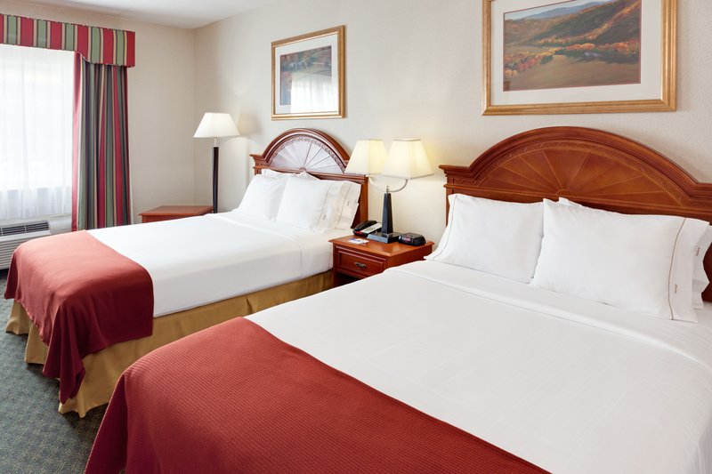 Holiday Inn Express - Lancaster, PA