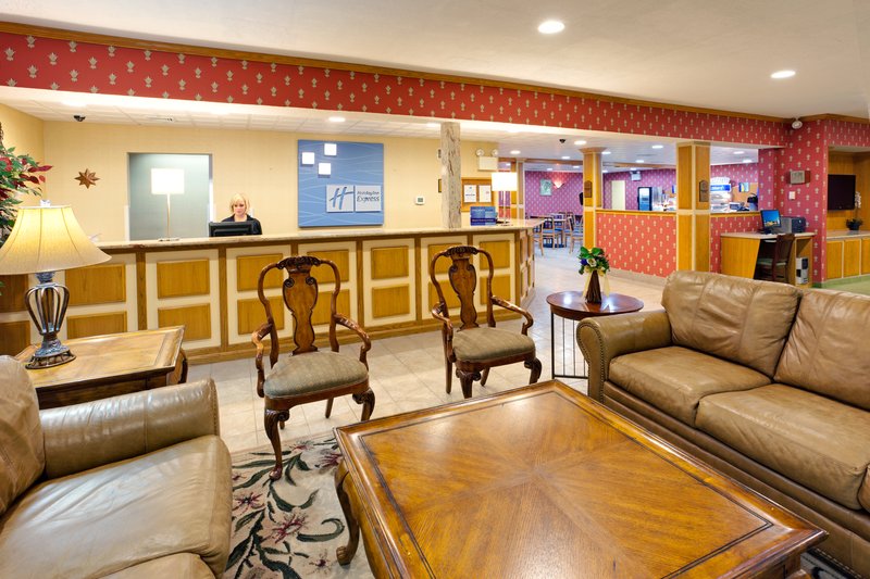 Holiday Inn Express - Lancaster, PA