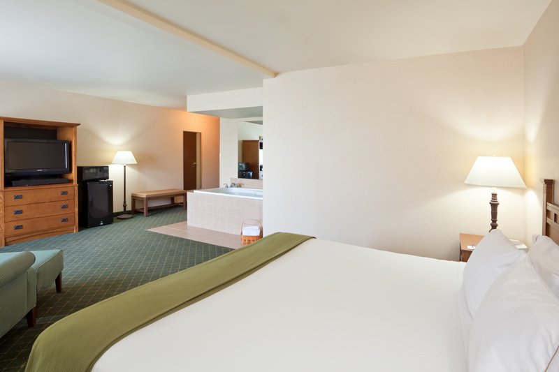 Holiday Inn Express HOCKING HILLS-LOGAN - Logan, OH