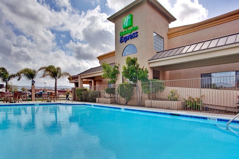 Holiday Inn Express - Lompoc, CA