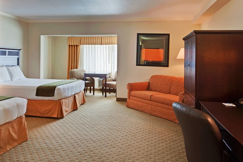 Holiday Inn Express - Lompoc, CA