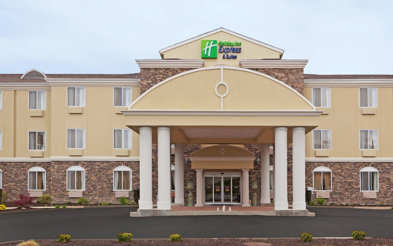 Holiday Inn Express & Suites SWANSEA - Fresno, CA