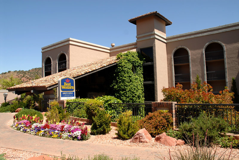 Best Western Plus Arroyo Roble Hotel & Creekside Villas - Sedona, AZ