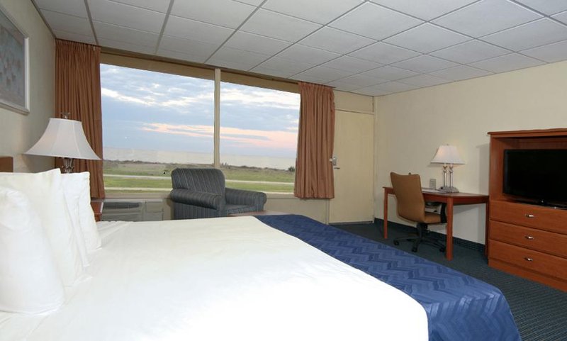 Oceanside Inn & Suites Hotel - Jekyll Island, GA