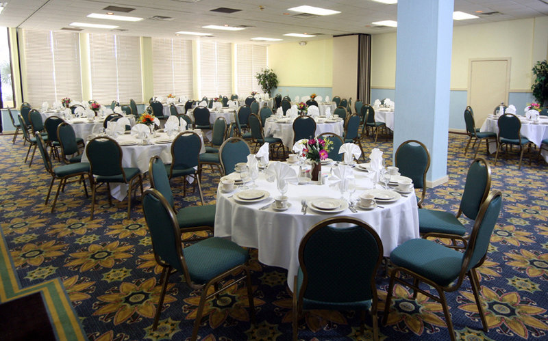 Oceanside Inn & Suites Hotel - Jekyll Island, GA