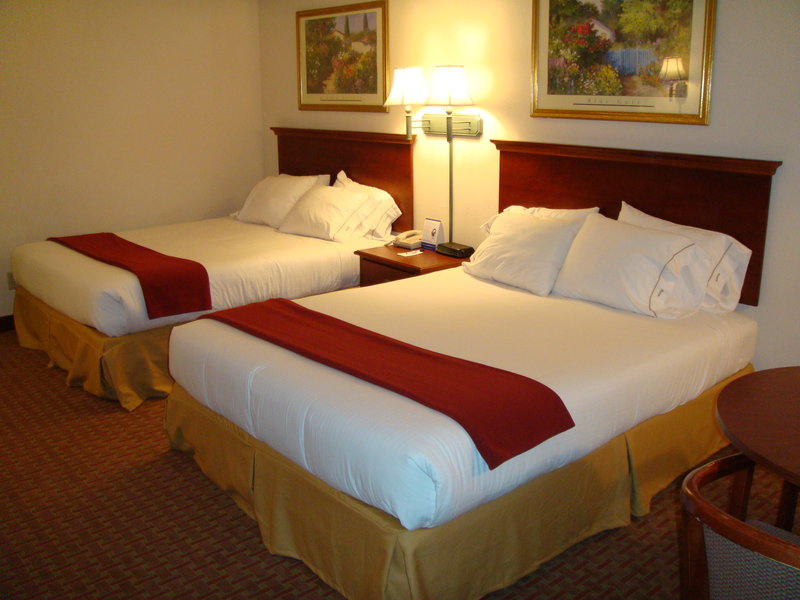 Holiday Inn Express - Garner, NC