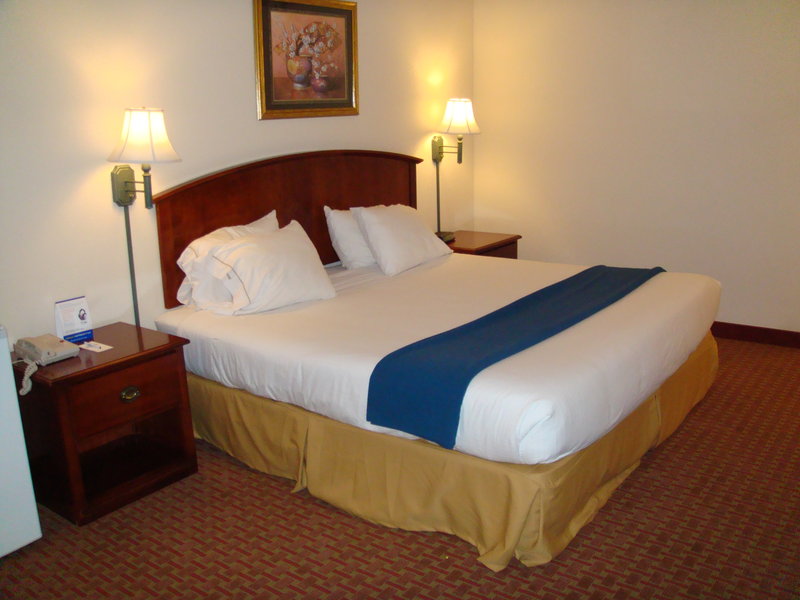 Holiday Inn Express - Garner, NC