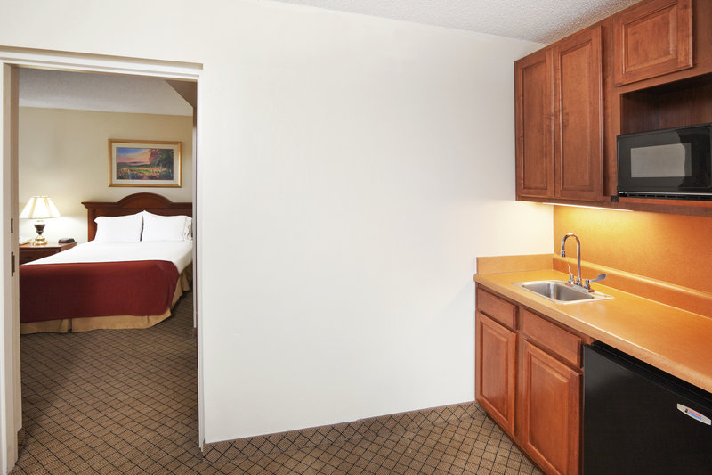 Holiday Inn Express & Suites MESQUITE - Mesquite, TX