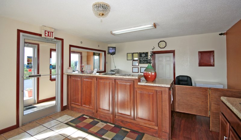 Econolodge - Kingsport, TN