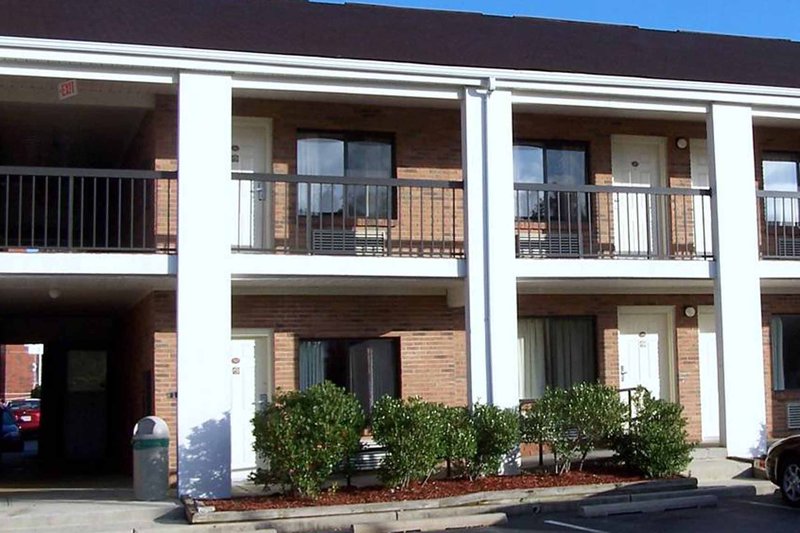Econo Lodge - Egg Harbor Township, NJ