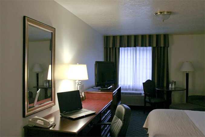 Holiday Inn REDDING - Redding, CA