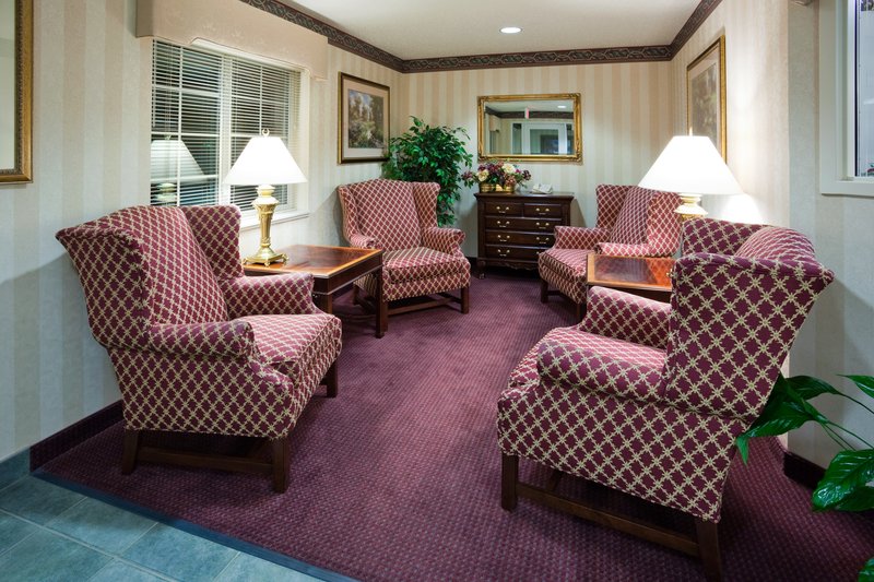 Candlewood Suites-Appleton - Hilbert, WI