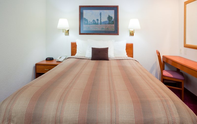 Candlewood Suites-Appleton - Hilbert, WI