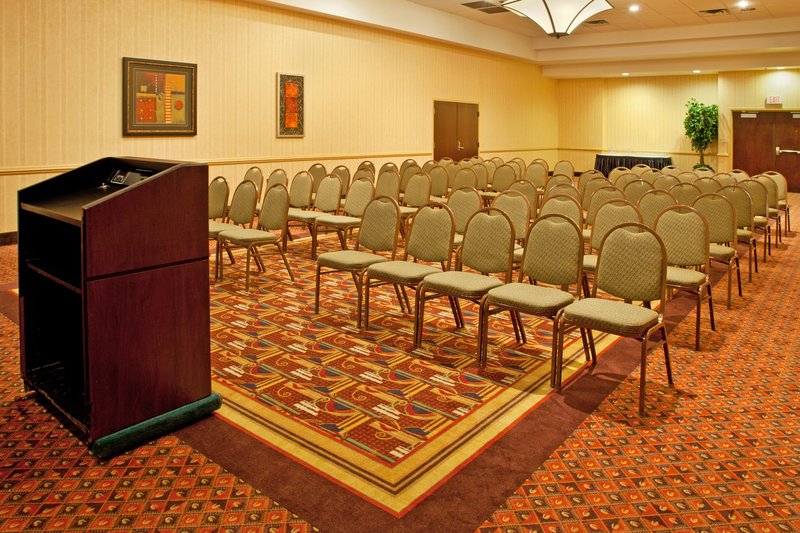 Holiday Inn - Flint, MI