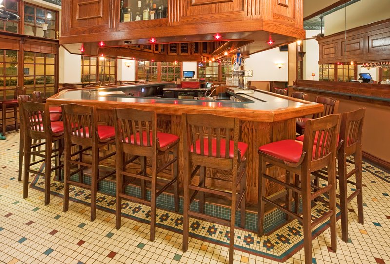 Holiday Inn Hotel & Suites LA CROSSE - Hillsboro, WI