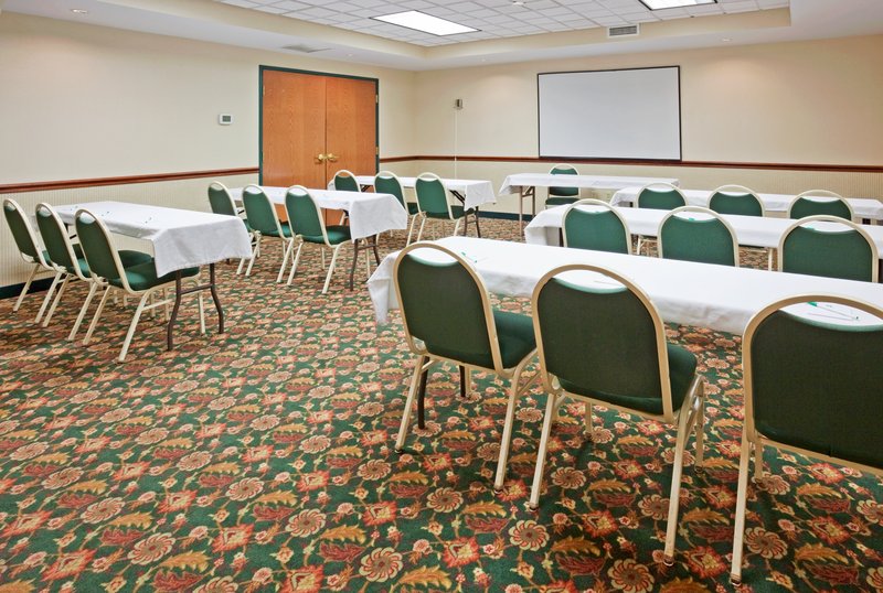 Holiday Inn Hotel & Suites LA CROSSE - Hillsboro, WI
