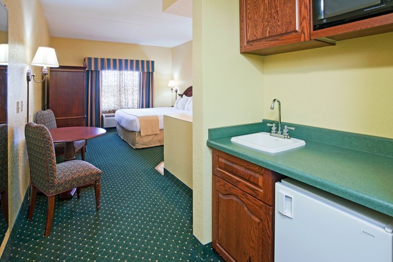 Holiday Inn Hotel & Suites LA CROSSE - Hillsboro, WI