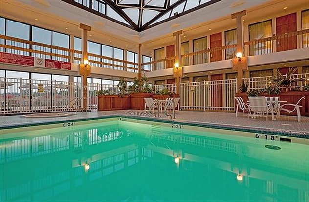 Crowne Plaza - Pittsfield, MA