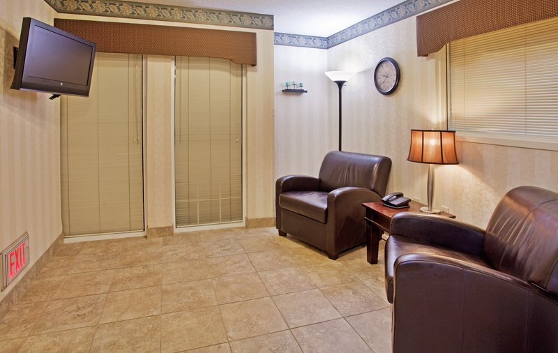 Candlewood Suites SALINA - Cuba, KS