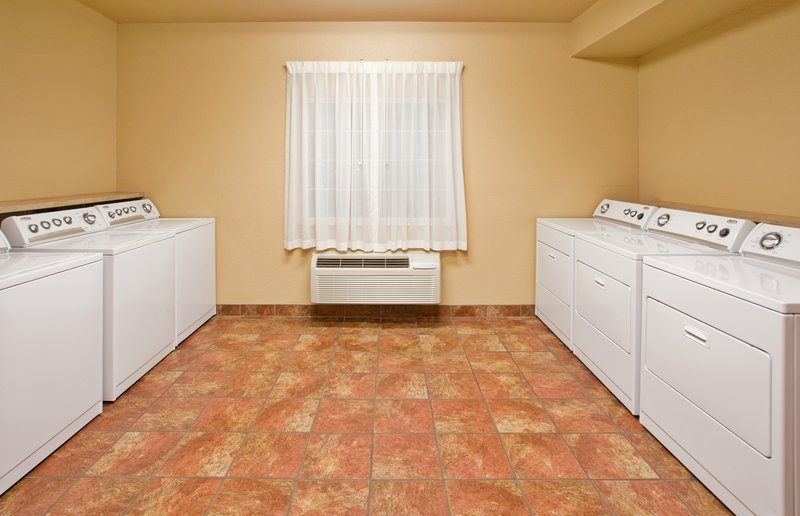 Candlewood Suites - Falcon, MO