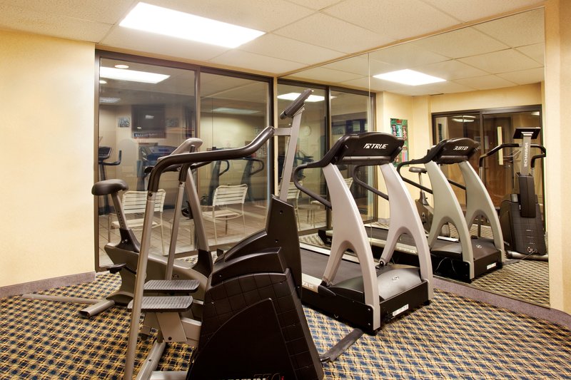 Holiday Inn Express RACINE AREA (I-94 AT EXIT 333) - Sturtevant, WI