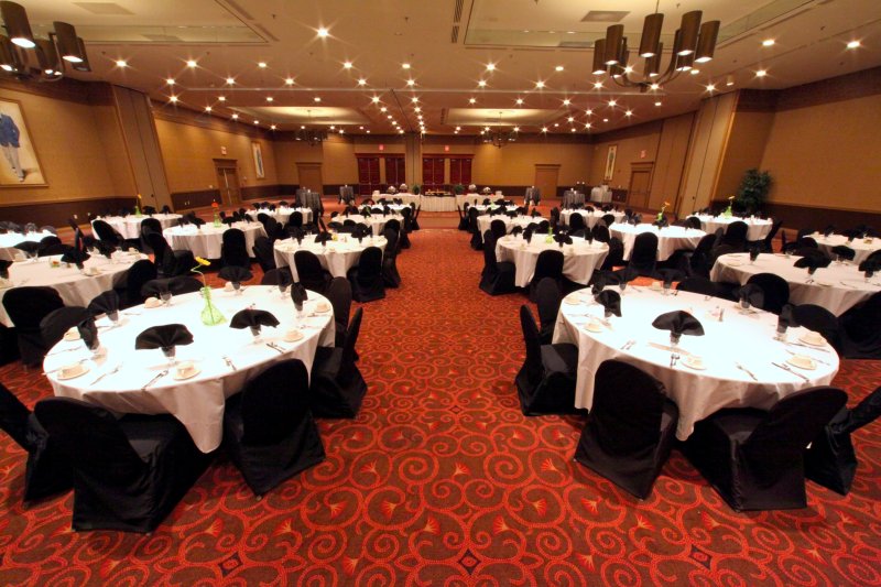Holiday Inn Peoria-City Centre - Peoria, IL