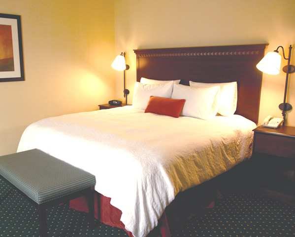 Hampton Inn Muscatine - Muscatine, IA