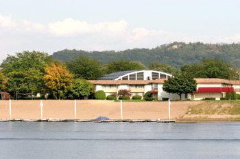 Best Western Plus Riverfront Resort - La Crosse, WI