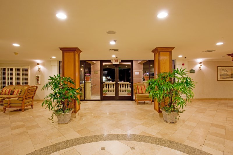 Holiday Inn Express Hotel & Suites Dana Point-Harbor/doheny Beach - Dana Point, CA